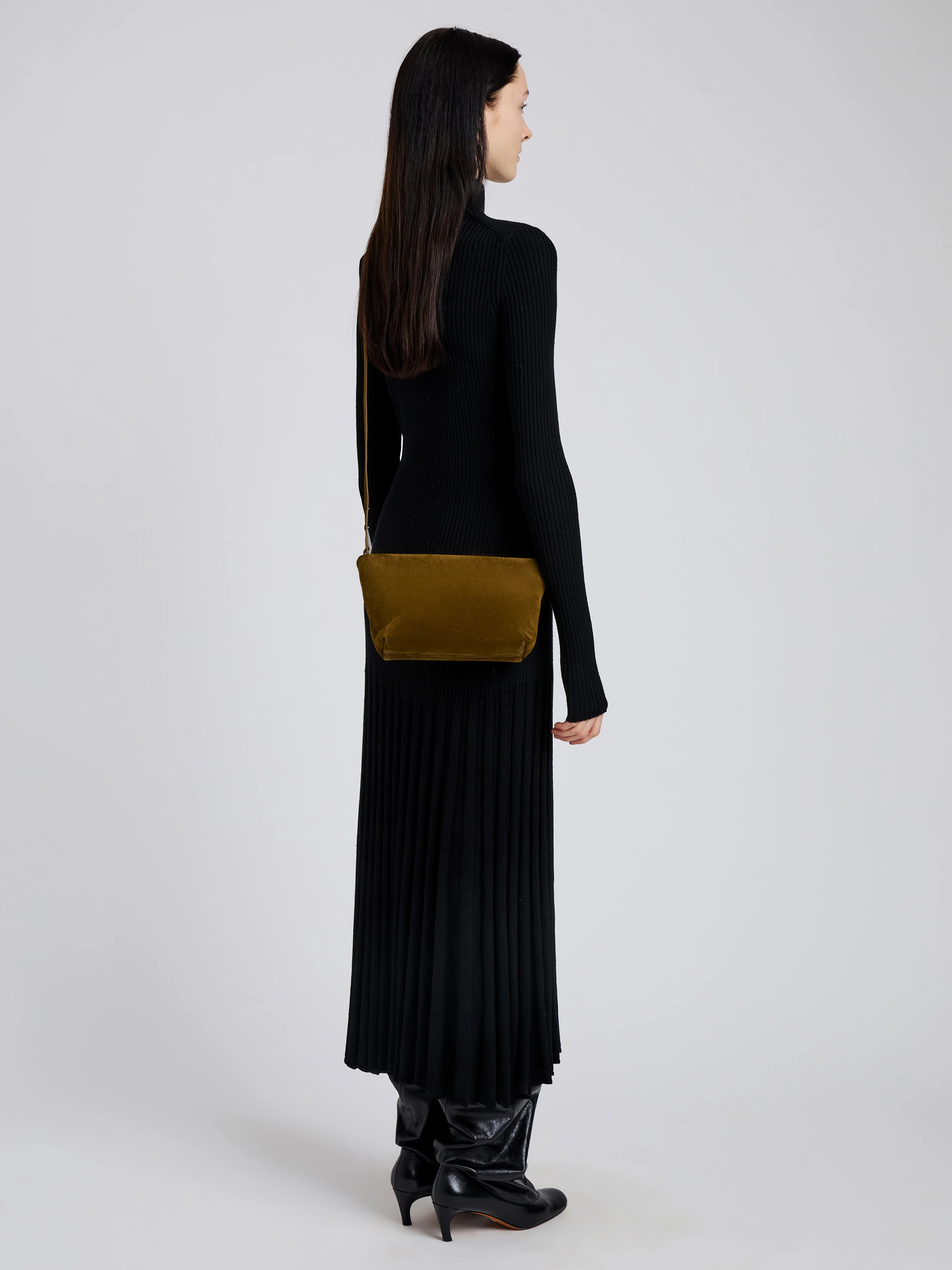 Bond Bag in Suede - Image 6