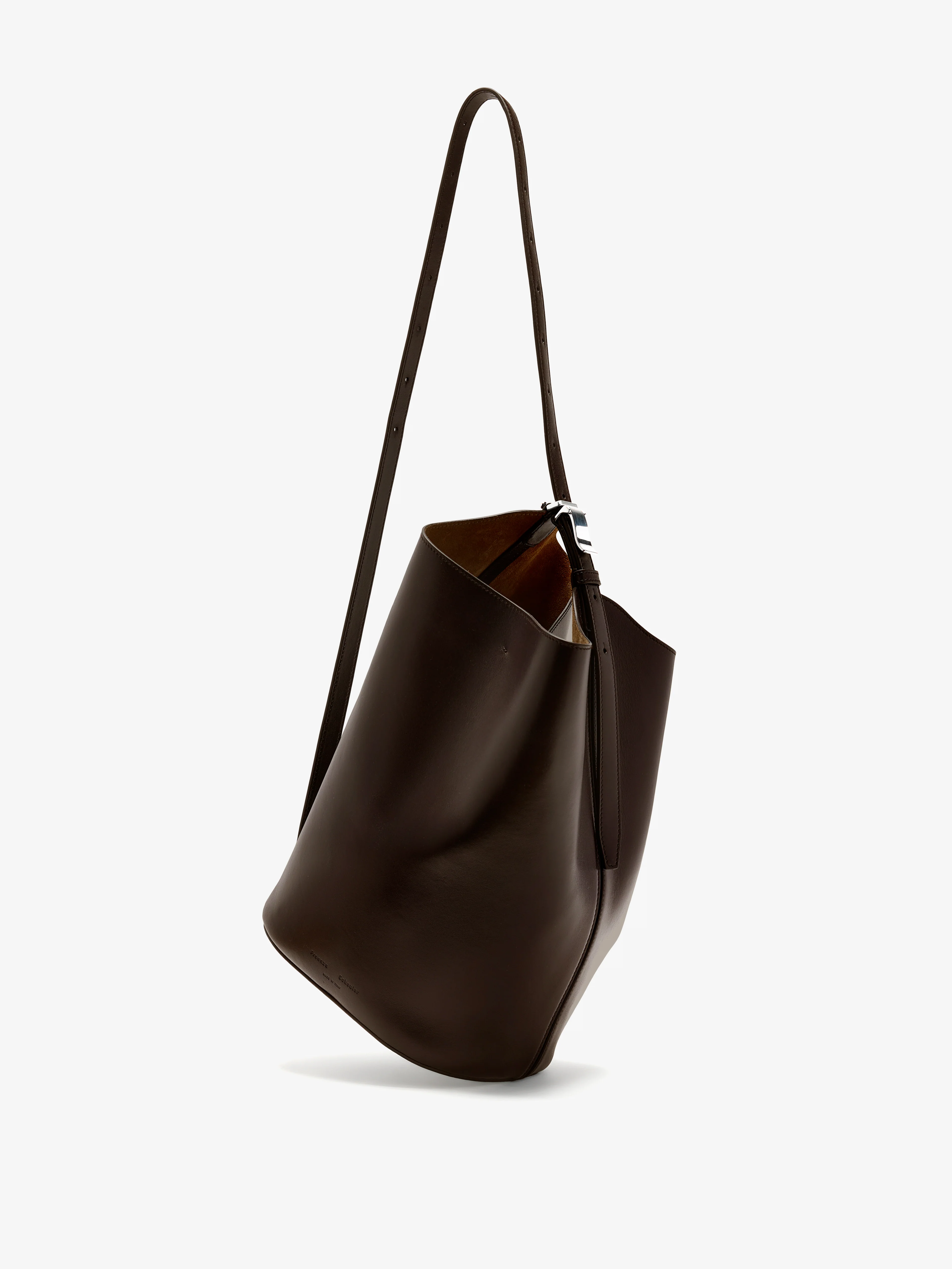 Brant Bucket Bag in Smooth Calf - Image 7