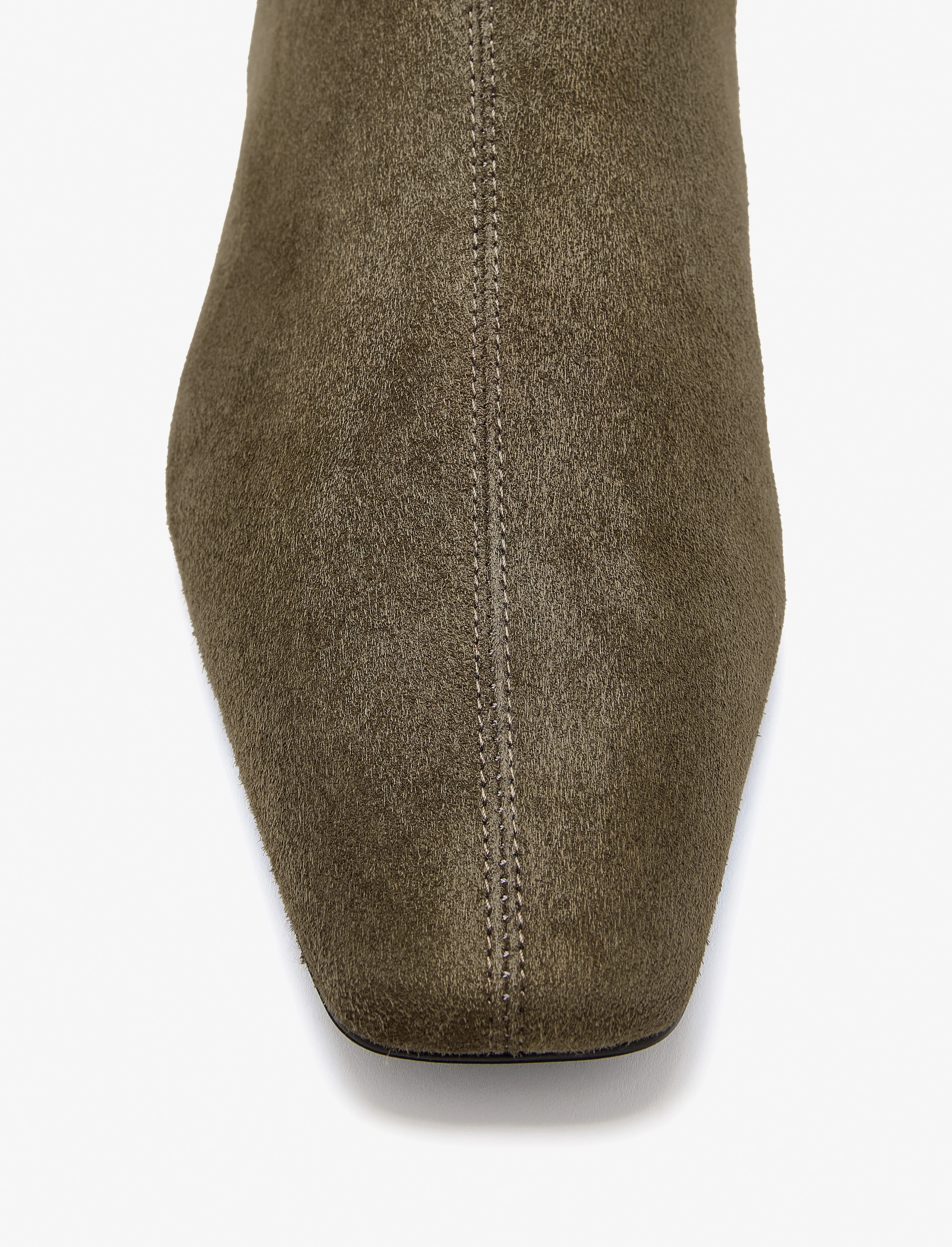 Trap Flat Ankle Boots in Kidsuede - Image 4