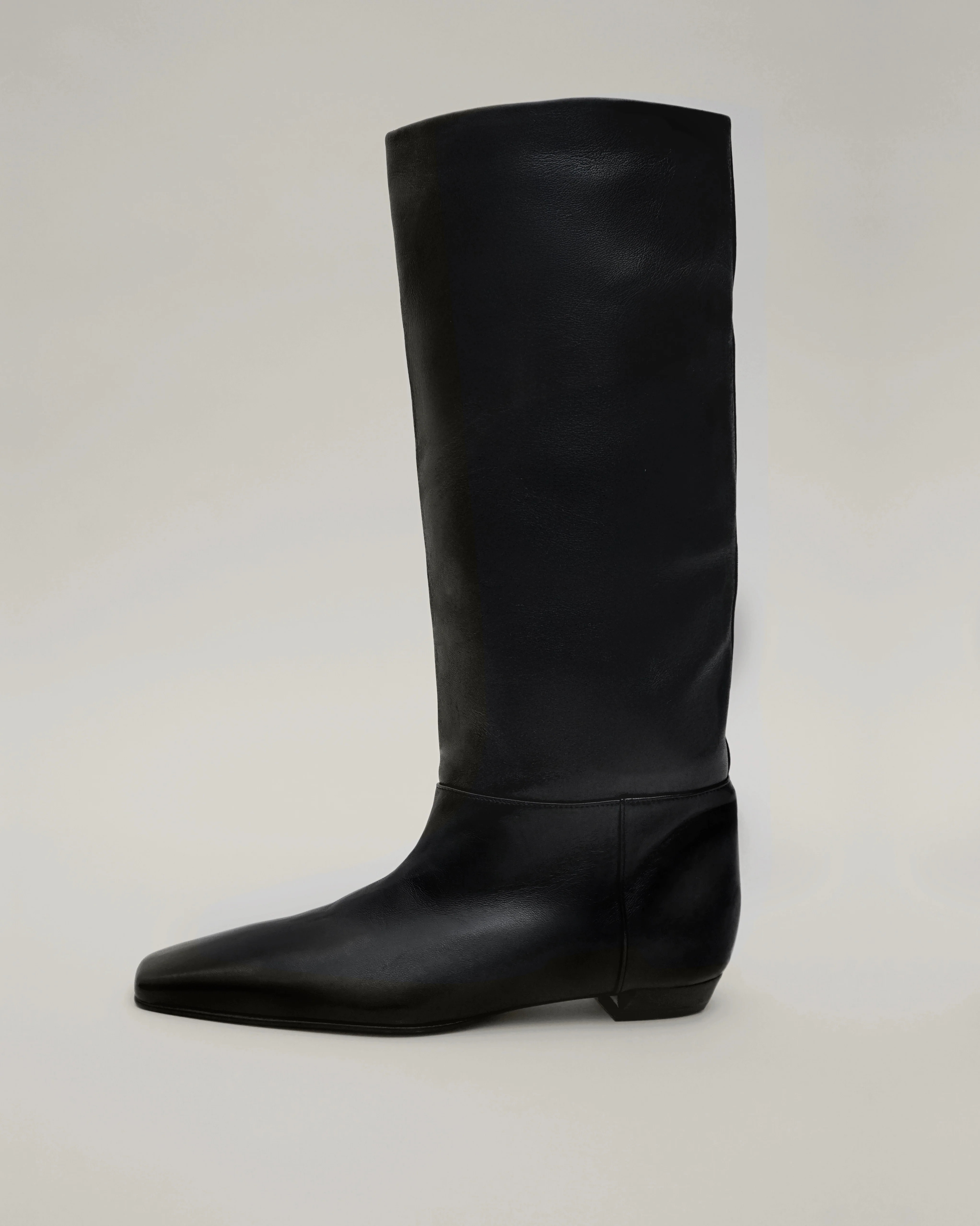 Trap Flat Boot in Nappa - Image 4